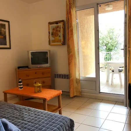 Zw. Cogolin Und St. Tropez Holiday home Grimaud